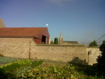 Ce matin a 12 km de CAMBRAI le clocher de Graincourt les Havrincourt vu du potager