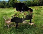 garden piano.jpg