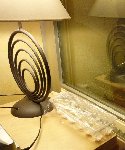 Mon installation près du radiateur, de la baie vitrée exposée Sud et de la lampe