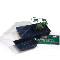 Photo de la mini serre :<br />-1 bac réserve d'eau<br />- 2 demi bacs à semis<br />- 1 couvercle de germination<br />- aérateur intégré, système anti condensation<br />(selon le fabriquant;)