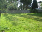 un point de vue de mon jardin (à gauche)