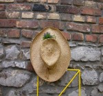 comme le soleil boude, j'ai mis mon chapeau au clou !