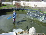 Pêcher les poissons , mon fils a adoré faire ça !