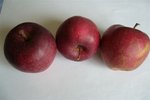 pomme rouge.JPG