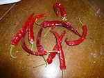 une partie de la récolte de piments.jpg