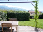 la vue de la cuisine est déprimante ! C'est le coin le plus important du jardin, et du coup, je n'ose pas me lancer.