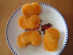 Amana orange (pas très grosse,environ 200g)<br />Toutes les variétés au top du classement ont cette chaire magnifique.
